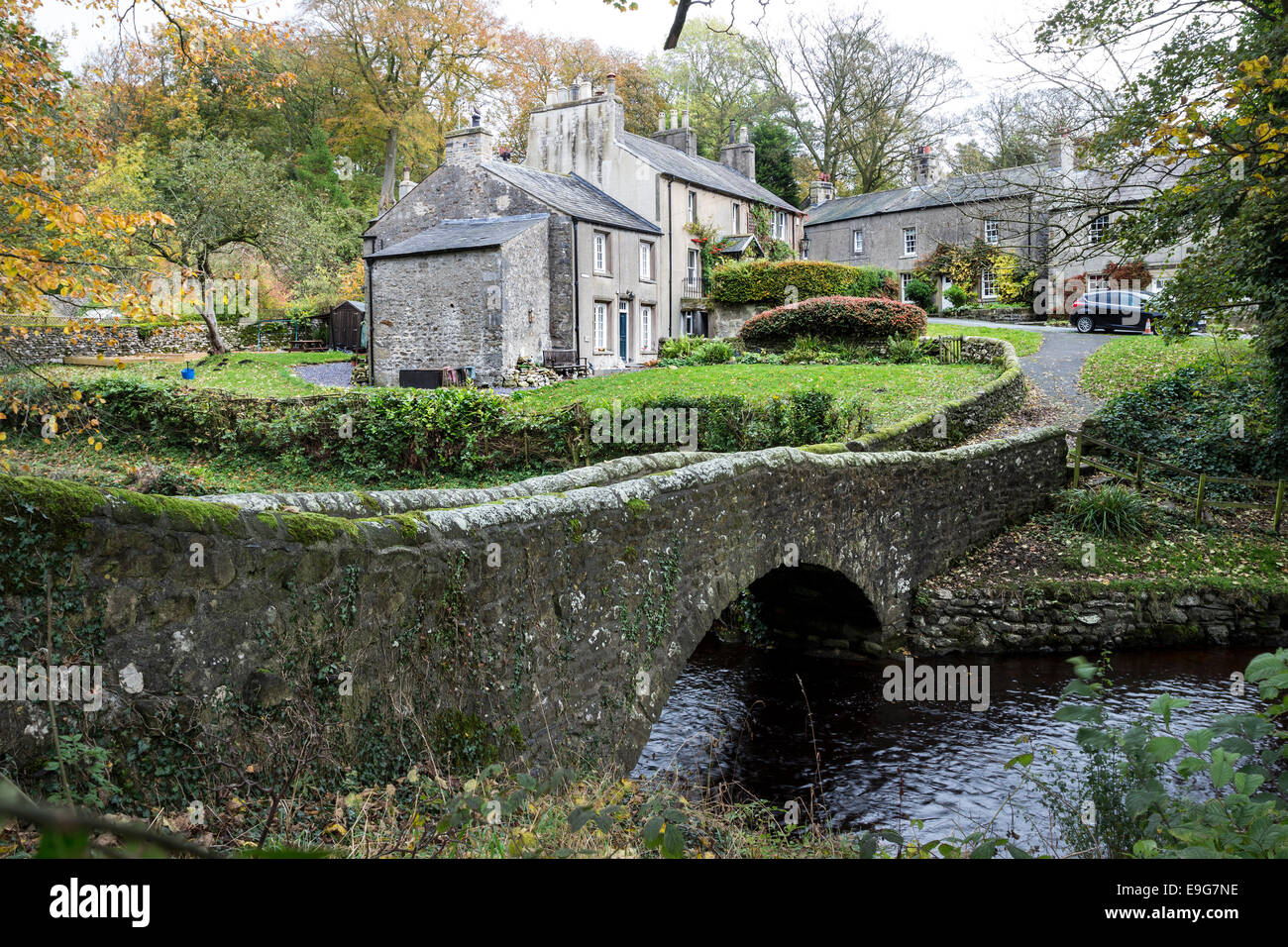 Clapham village yorkshire dales hires stock photography and images Alamy
