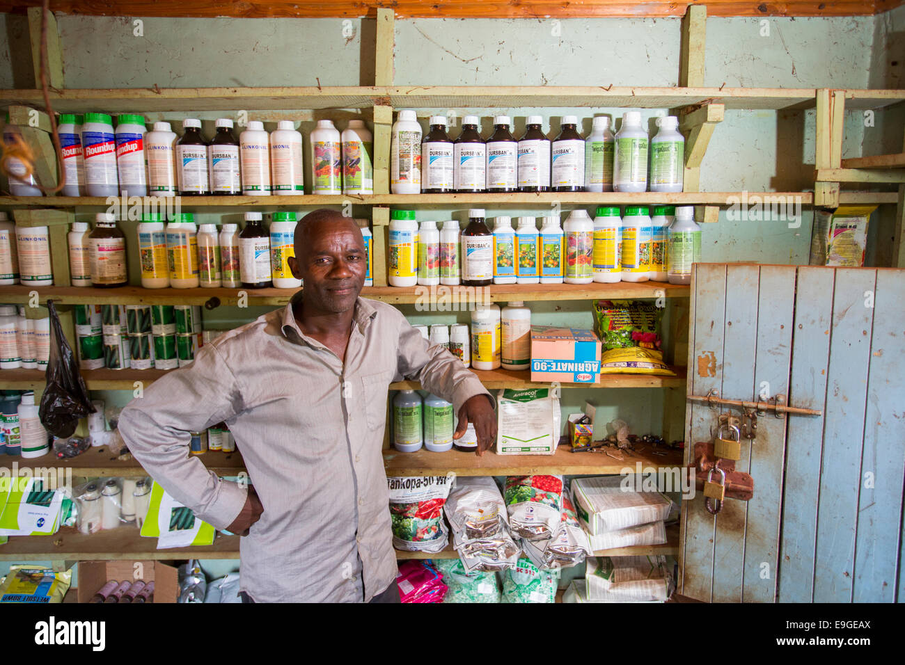 Agro shop hi-res stock photography and images - Alamy