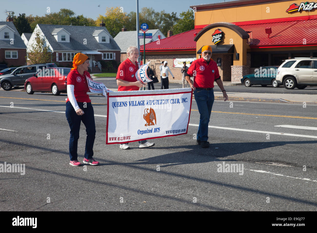 Floral Park, New York. 25th Oct, 2014. A parade in Floral Park, New York honoring the birthday of Guru Nanak Dev Ji, Master of the Sikh religion. Credit:  David Smith/Alamy Live News Stock Photo