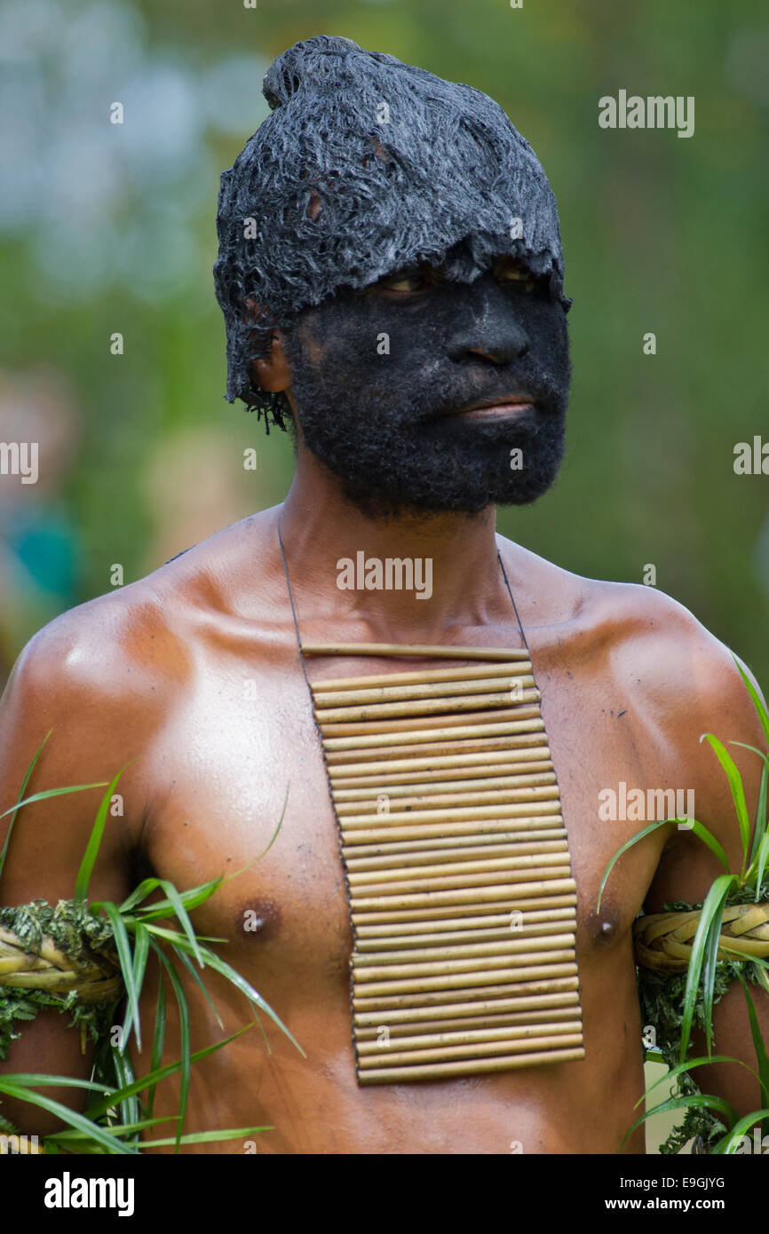 Tribesman of the Tambul-Nebilyer District Wears Black Face at Sing Sing Stock Photo