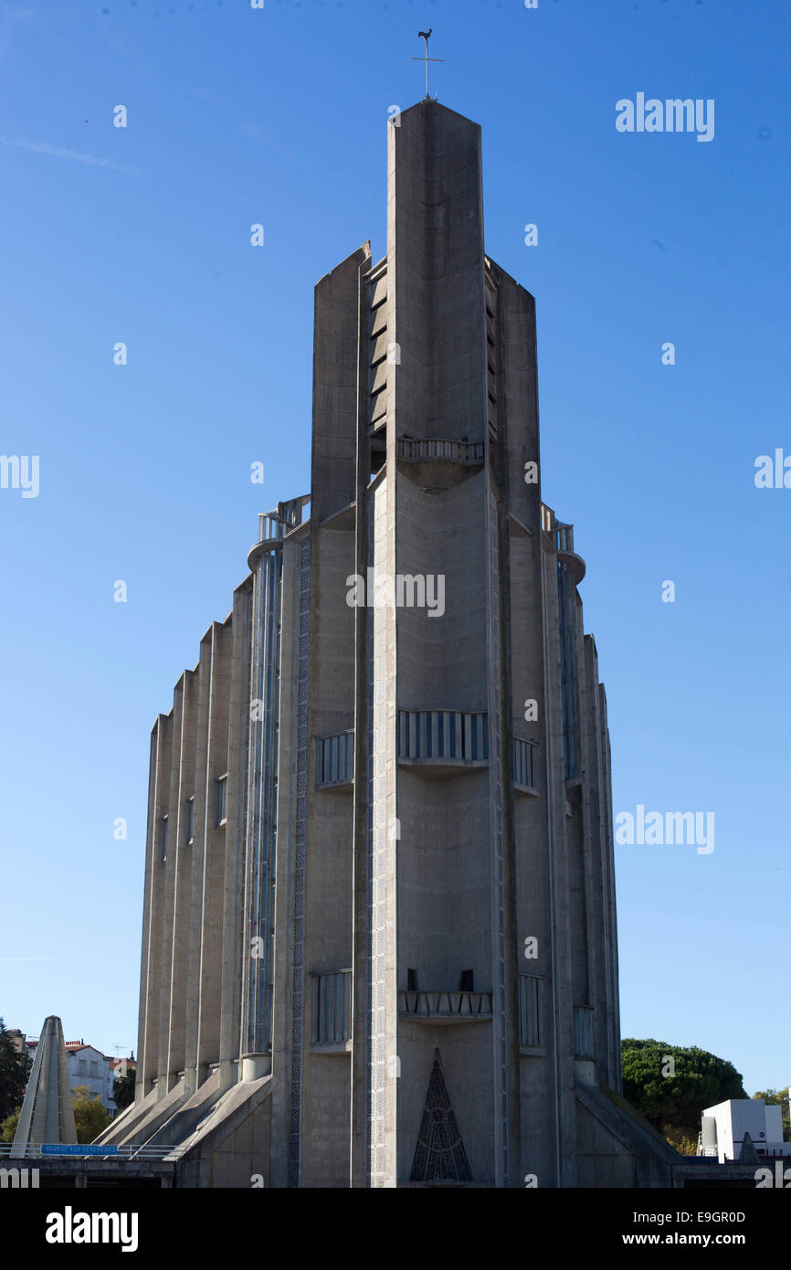 church Notre-Dame-de-Royan cathedral modern brutal Stock Photo