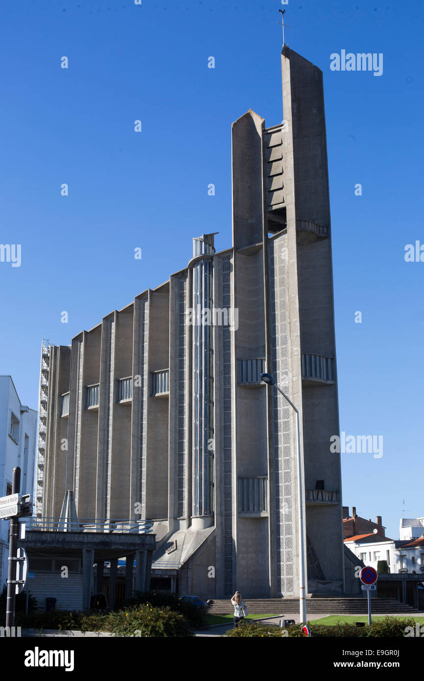 church Notre-Dame-de-Royan cathedral modern brutal Stock Photo