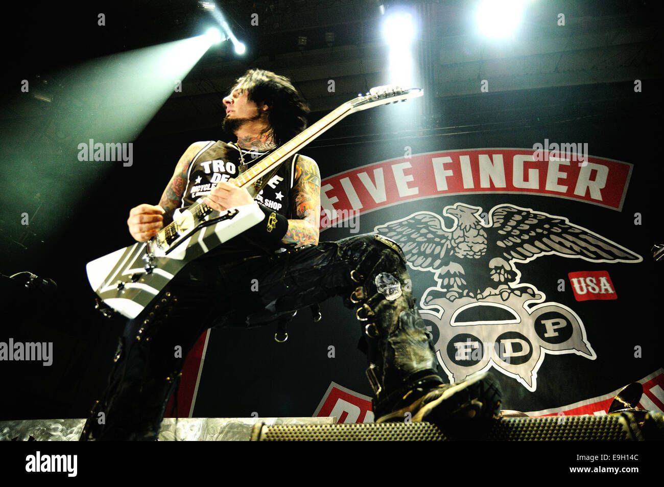 Five finger clearance death punch 25