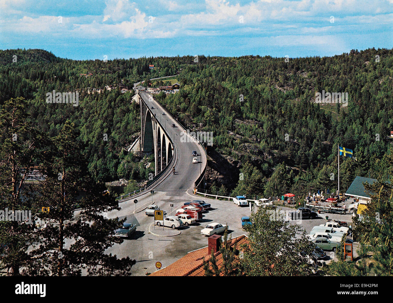 Norge: Svinesund. Brua mellom Norge og Sverige. 65 m. fri høyde. 420 m. lang Stock Photo