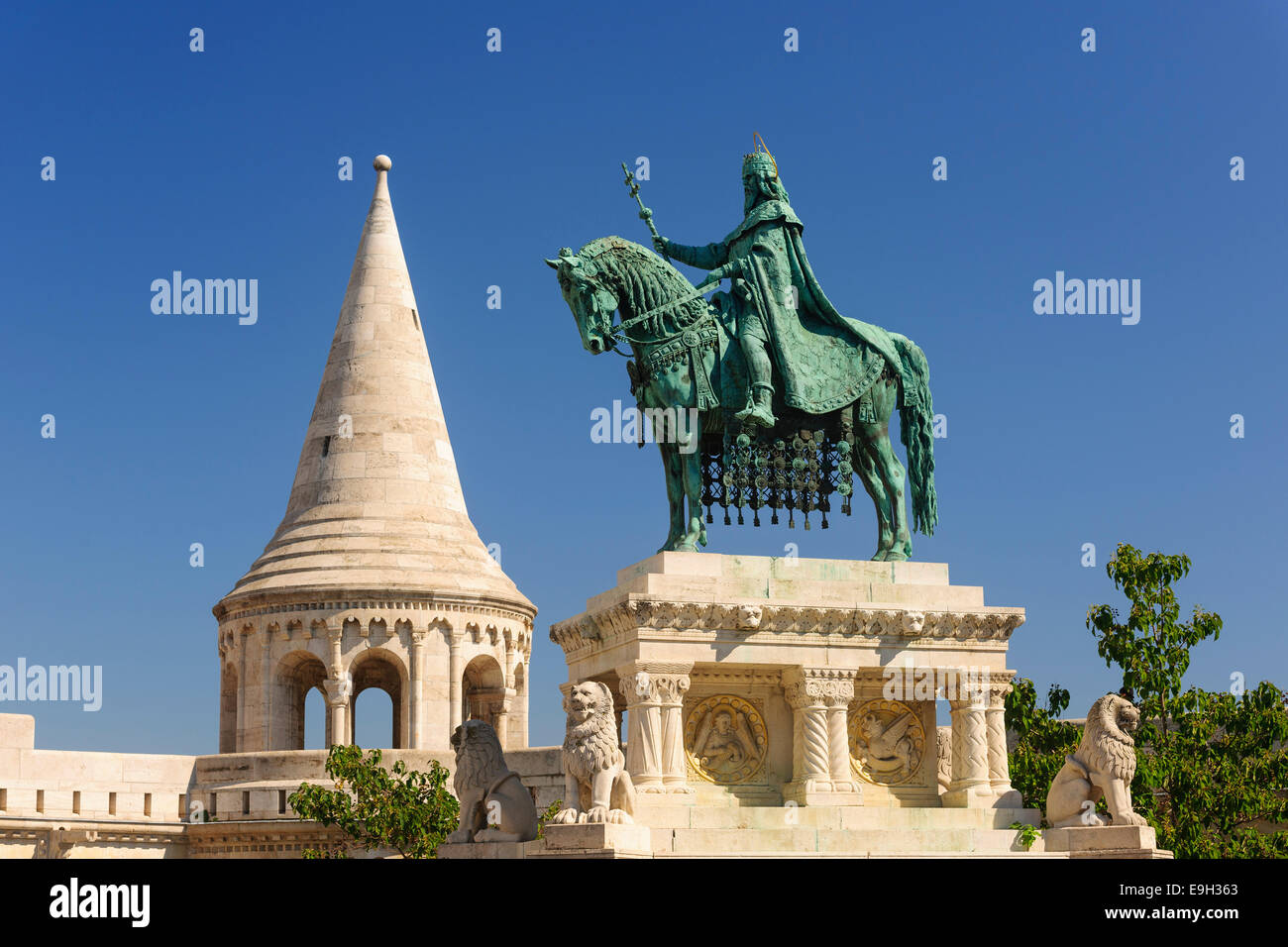 Equestrian statue of King Stephen I, Fishermen's Bastion, Castle Hill, Budapest, Hungary Stock Photo