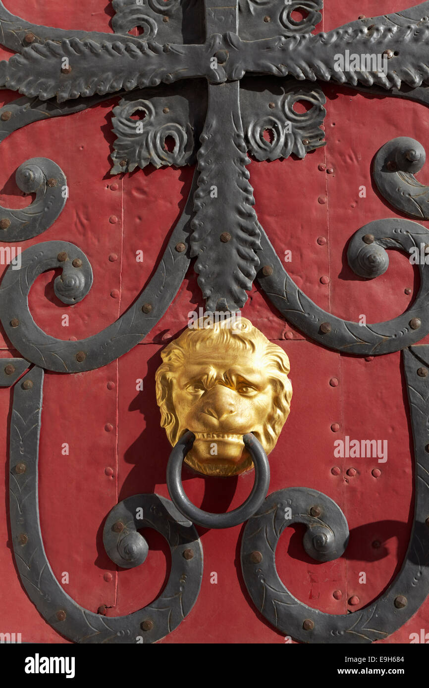 Historic door with fittings and a lion head door knocker, Görlitz, Saxony, Germany Stock Photo