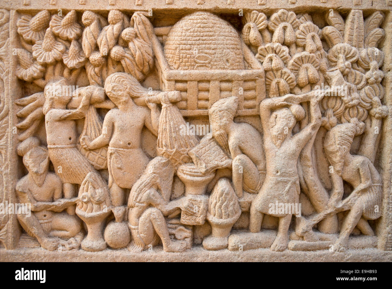 Frieze, relief, with scenes from the life of Buddha, Mauryan dynasty, Stupa of Sanchi, UNESCO World Heritage Site, Sanchi Stock Photo