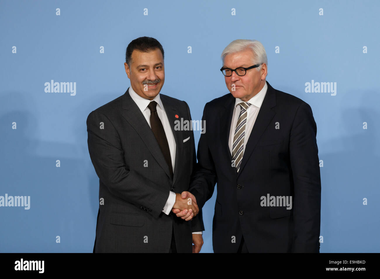 Berlin, Germany. 28th Oct, 2014. Arrival of Heads of Delegation who did not participate in “International Support Group for Lebanon”  meeting Welcomed by Foreign Minister Steinmeier during the Conference on the Syrian Refugee Situation – Supporting Stability in the Region Berlin realized at At the German Foreign Officce on October 28th, 2014 in Berlin, Germany. / Picture: S.K.H. Prinz Abdulaziz bin Abdullah bin Abdulaziz Al Saud, Stellvertretender Außenminister, and Frank-Walter Steinmeier (SPD), German Foreign Minister. Credit:  Reynaldo Chaib Paganelli/Alamy Live News Stock Photo