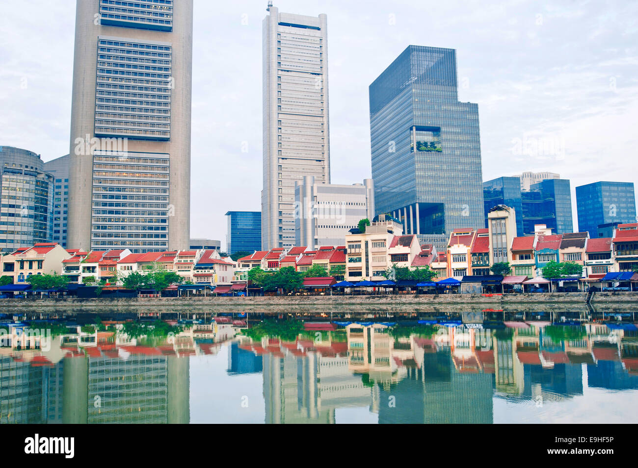 Boat quay historical district hi-res stock photography and images - Alamy
