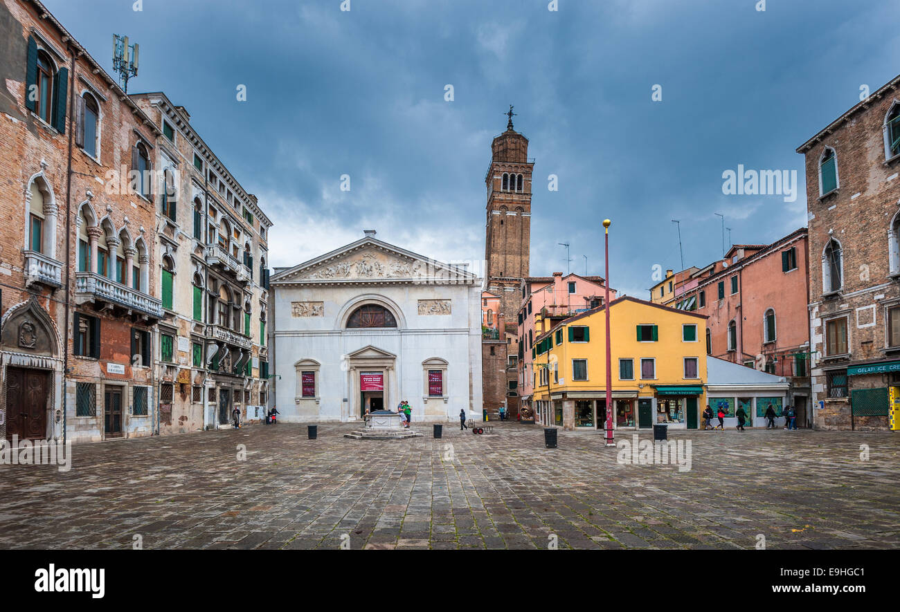 Campo San Maurizio, Venice, Italy Stock Photo Alamy