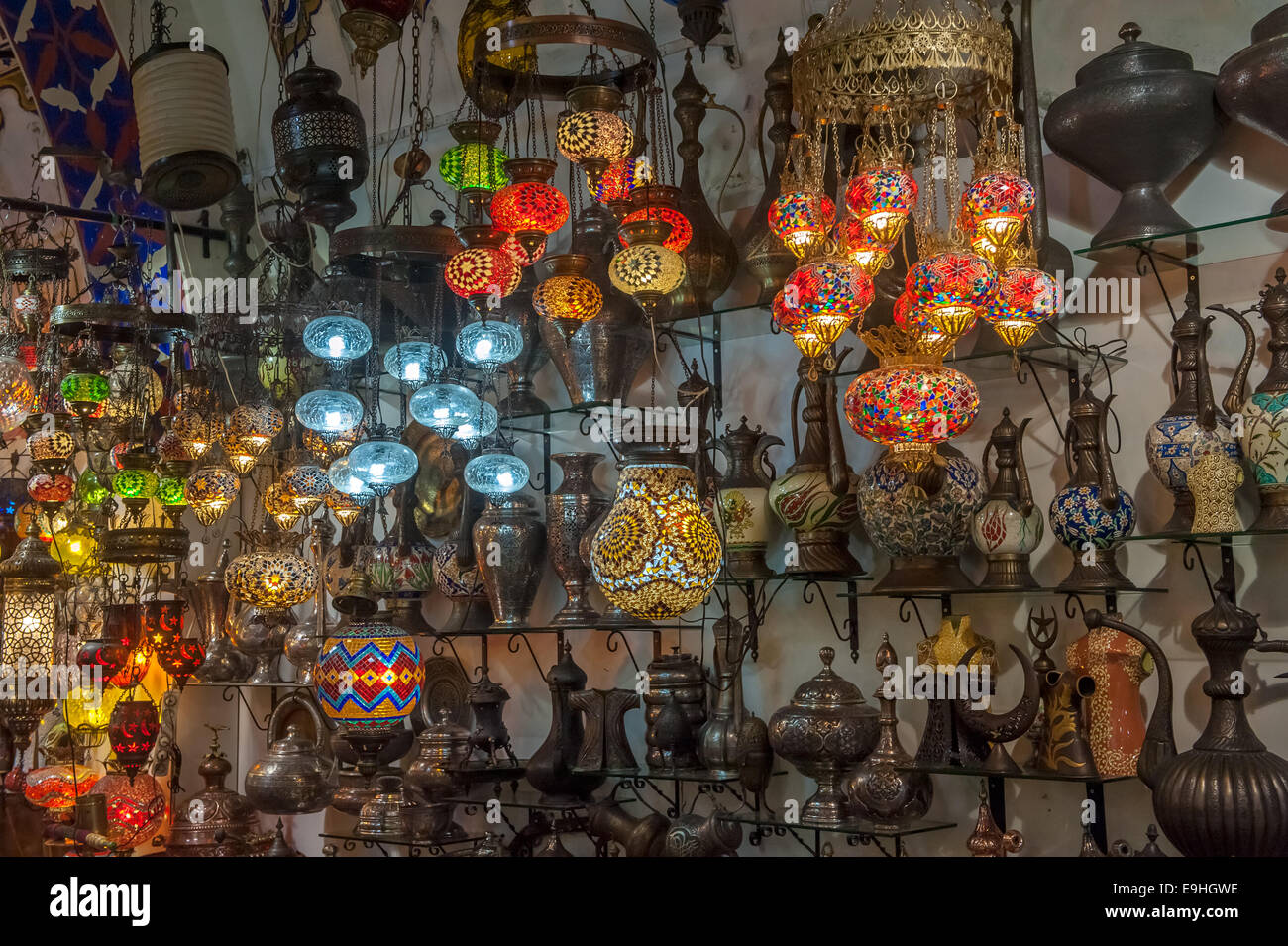 Turkish traditional lanterns hi-res stock photography and images - Alamy
