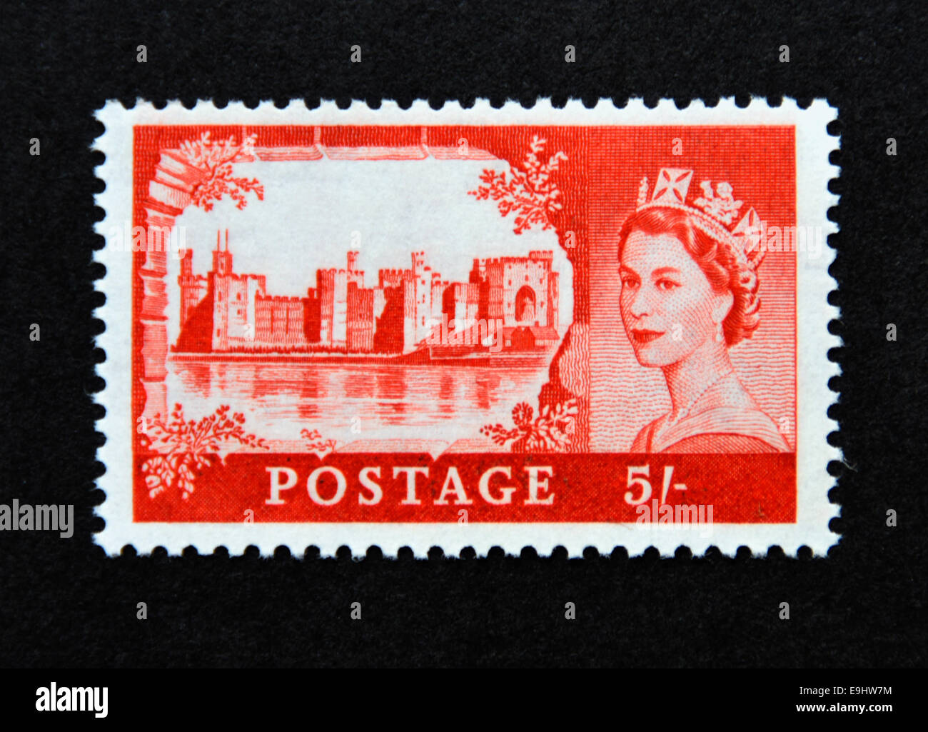 Postage stamp. Great Britain. Queen Elizabeth II. High value 5