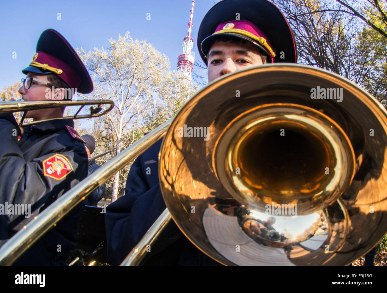 Kiev, Ukraine. 28th October, 2014. Brass Band of Cadets.  Kiev cadets and schoolchildren at Babi Yar, held a rally on the 70th anniversary of Ukraine's liberation. Babii Yar tragedy known worldwide. During the Second World War, the Nazis executed here 100 thousand inhabitants of Kiev, mainly Jews. Celebration of Ukraine's liberation from the Nazis passed under the Russian occupation of the Crimea and Eastern Ukraine. Credit:  Igor Golovnov/Alamy Live News Stock Photo