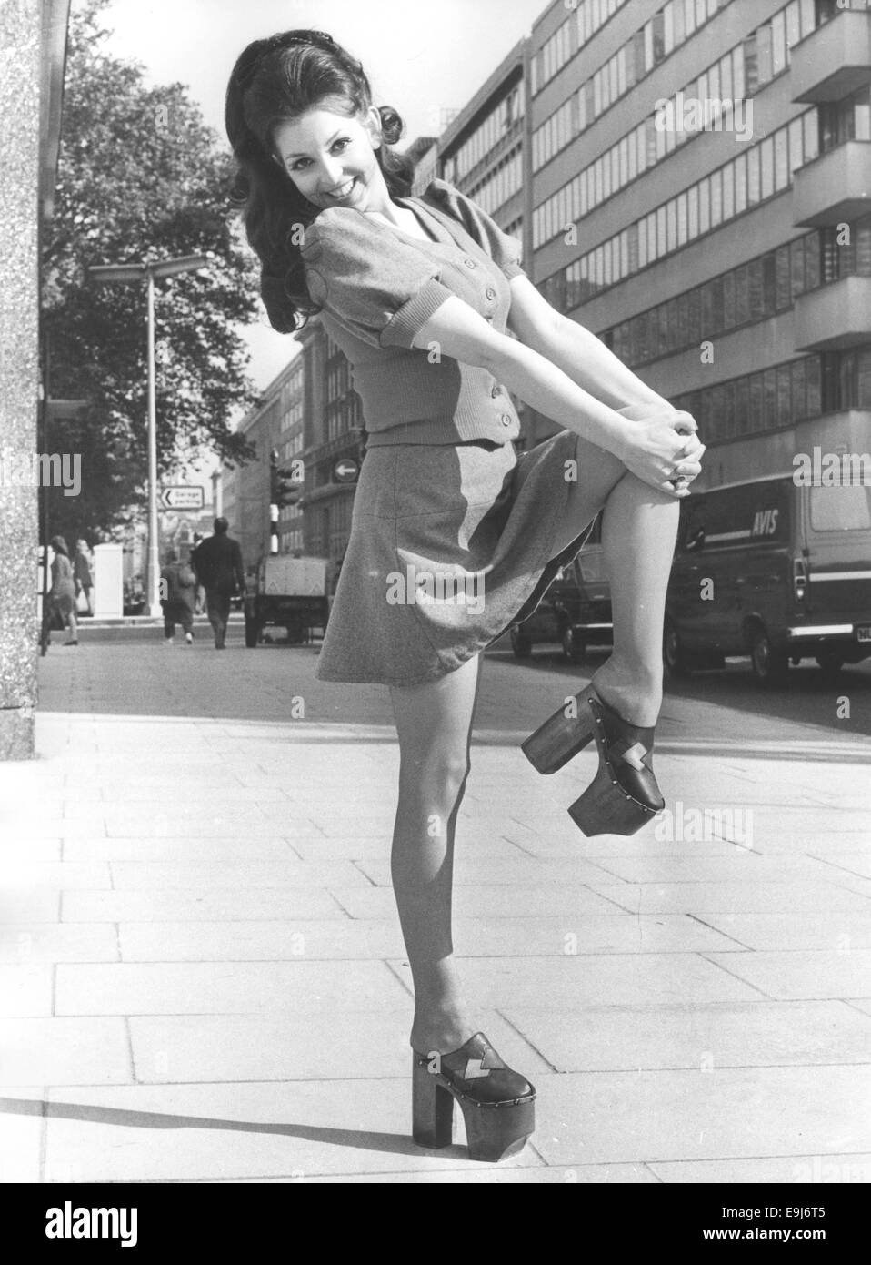 London, UK, UK. 3rd Sep, 1972. These platform heels are 8 inches high so there's no doubt a girl can walk tall in them. Shoe importer Vernon Humage says 'It's a shoe designed with Women's Lib in mind, they allow even the smallest girl to look down on her man.' They are being shown at the Spring Shoe Exhibition, organized by the British Footwear Manufacturers Federation held in London. © KEYSTONE Pictures/ZUMA Wire/ZUMAPRESS.com/Alamy Live News Stock Photo