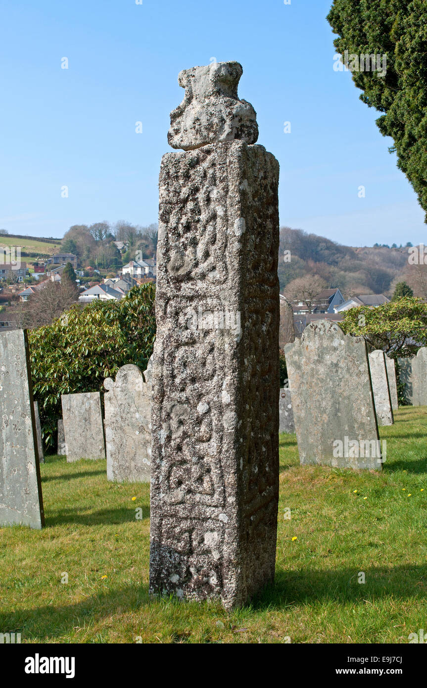 An 8th century stone cross outside St.Neots church in Cornwall, UK Stock Photo