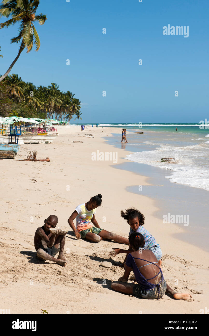 Dominikanische Republik, Osten, Juan Dolio, Guayacanes-Strand Stock Photo