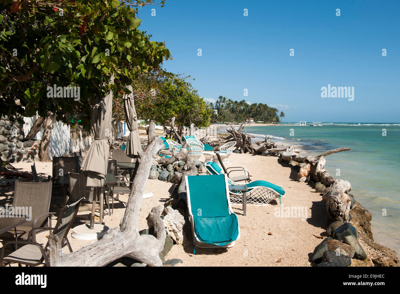 Dominikanische Republik, Osten, Juan Dolio, Guayacanes-Strand, Restaurant Deli Swiss Stock Photo