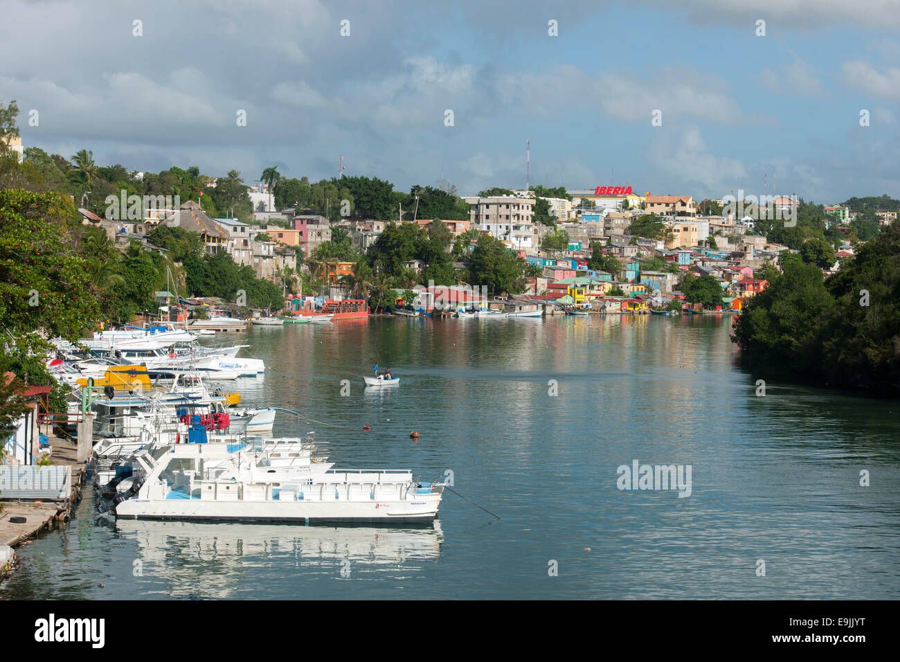 Dominikanische Republik, Osten, La Romana, an der Mündung des Rio Salado Stock Photo