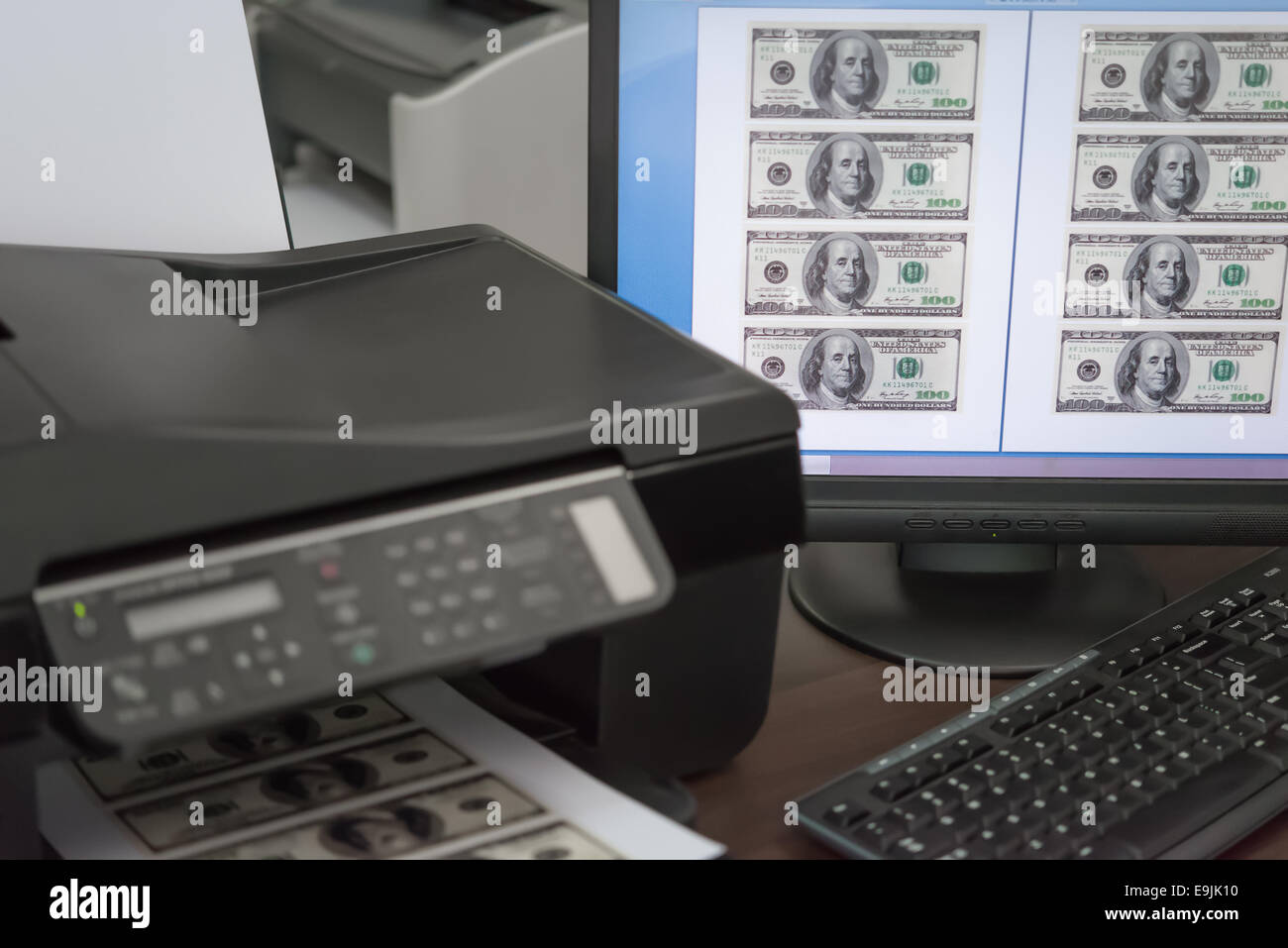 Printing money usa hires stock photography and images Alamy