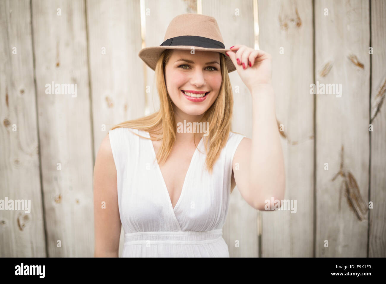 Elegant woman wearing hat hi-res stock photography and images - Alamy