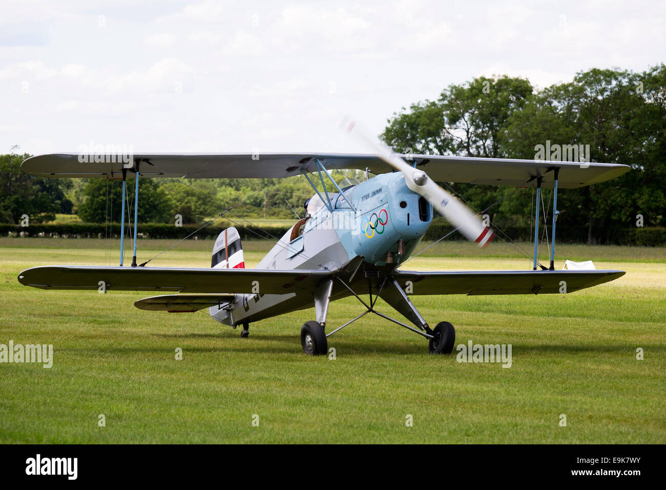 Bucker Casa 131 b Jungmann G Bsaj Taxiing Freom Runway At Headcorn Airfield Stock Photo Alamy Bucker Casa 131 b Jungmann G Bsaj Taxiing Freom Runway At Headcorn Airfield Stock Photo Alamy