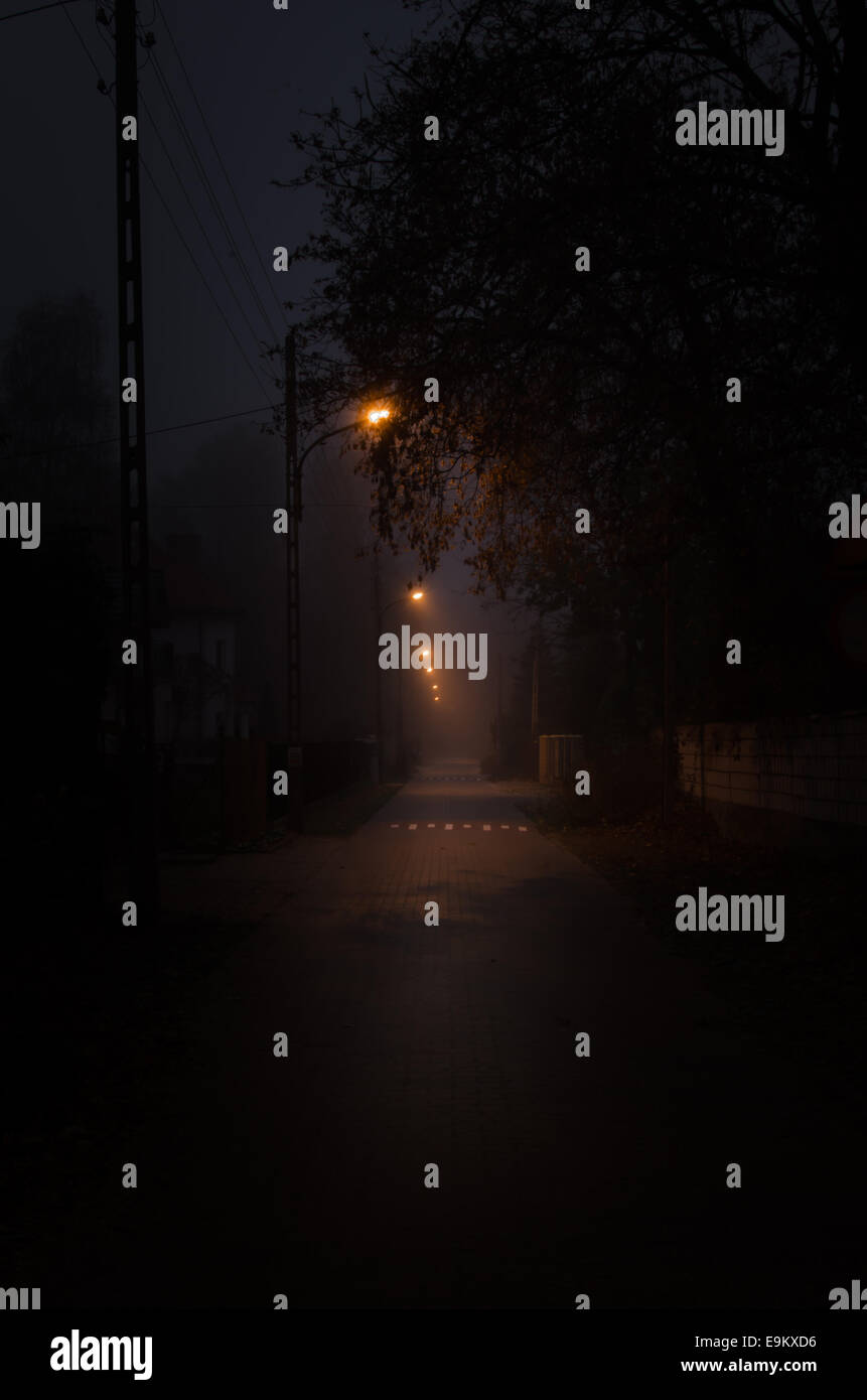 Night sky street light lamp hi-res stock photography and images - Alamy