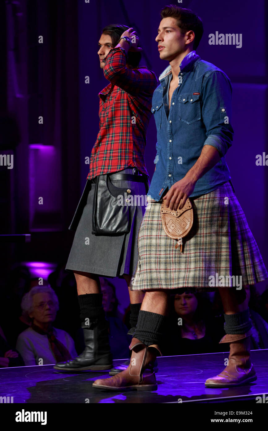Edinburgh, Scotland, UK. 29th Oct, 2014. St James Shopping Centre ...