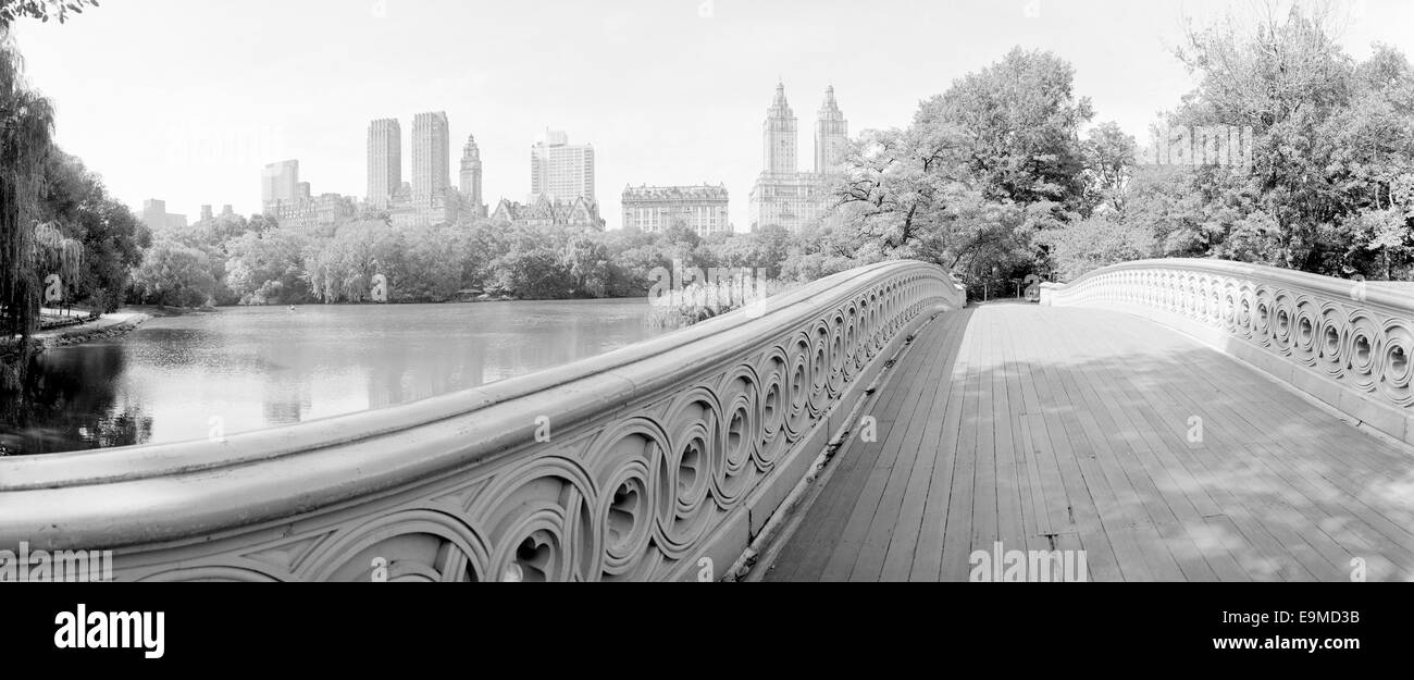 Bridge in Central Park, New York City, USA Stock Photo