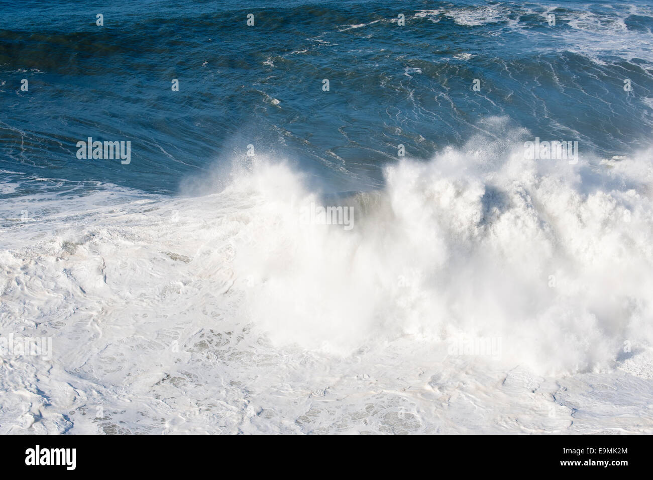 Atlantic ocean with white waves Stock Photo - Alamy