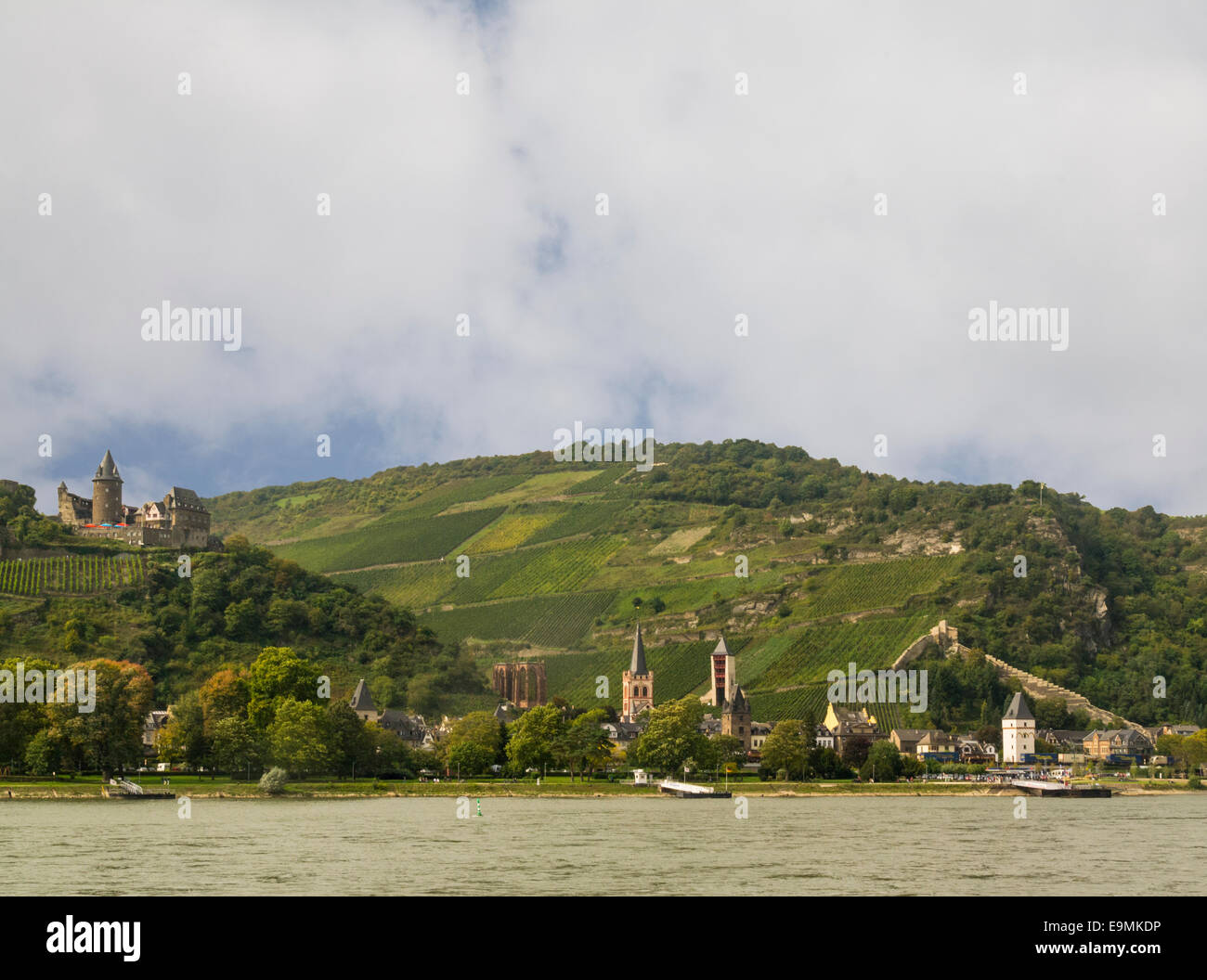 View across Rhine to Bacharach town in Rhineland-Palatinate, Germany EU Stock Photo