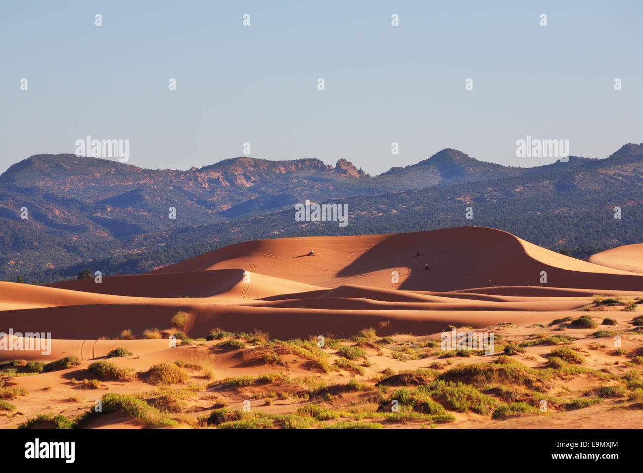 Orange glow in sky hi-res stock photography and images - Alamy