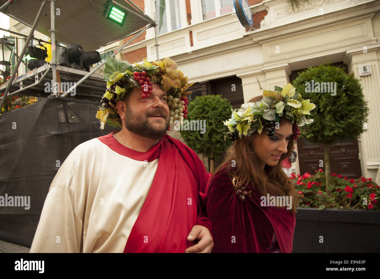 Grape costume hi-res stock photography and images - Alamy