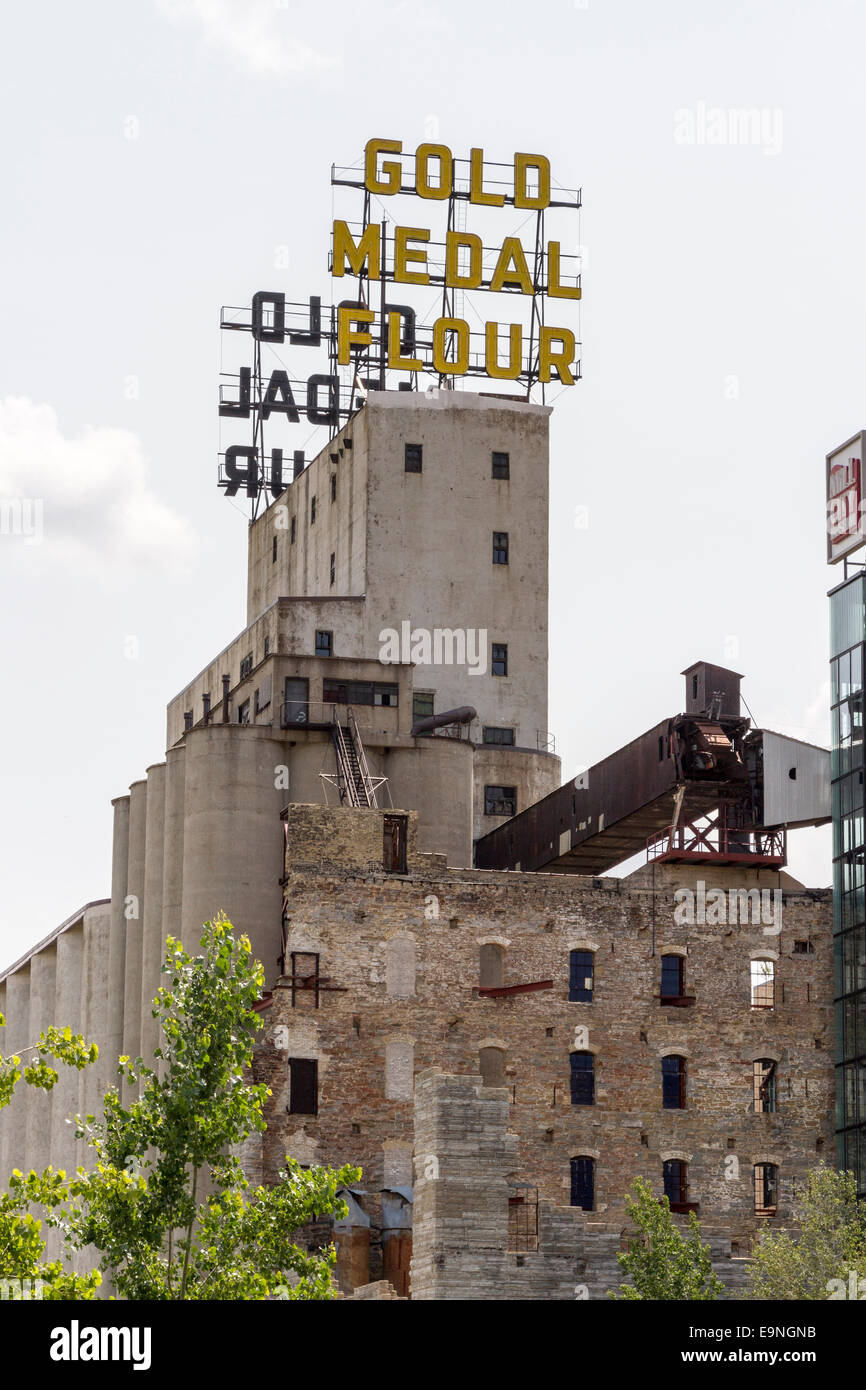 Gold Medal Flour Mill, Minneapolis, Minnesota, USA Stock Photo Alamy
