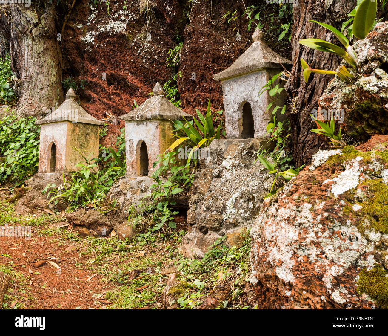 88 Buddhist temples at Lawai Valley Kauai Stock Photo Alamy