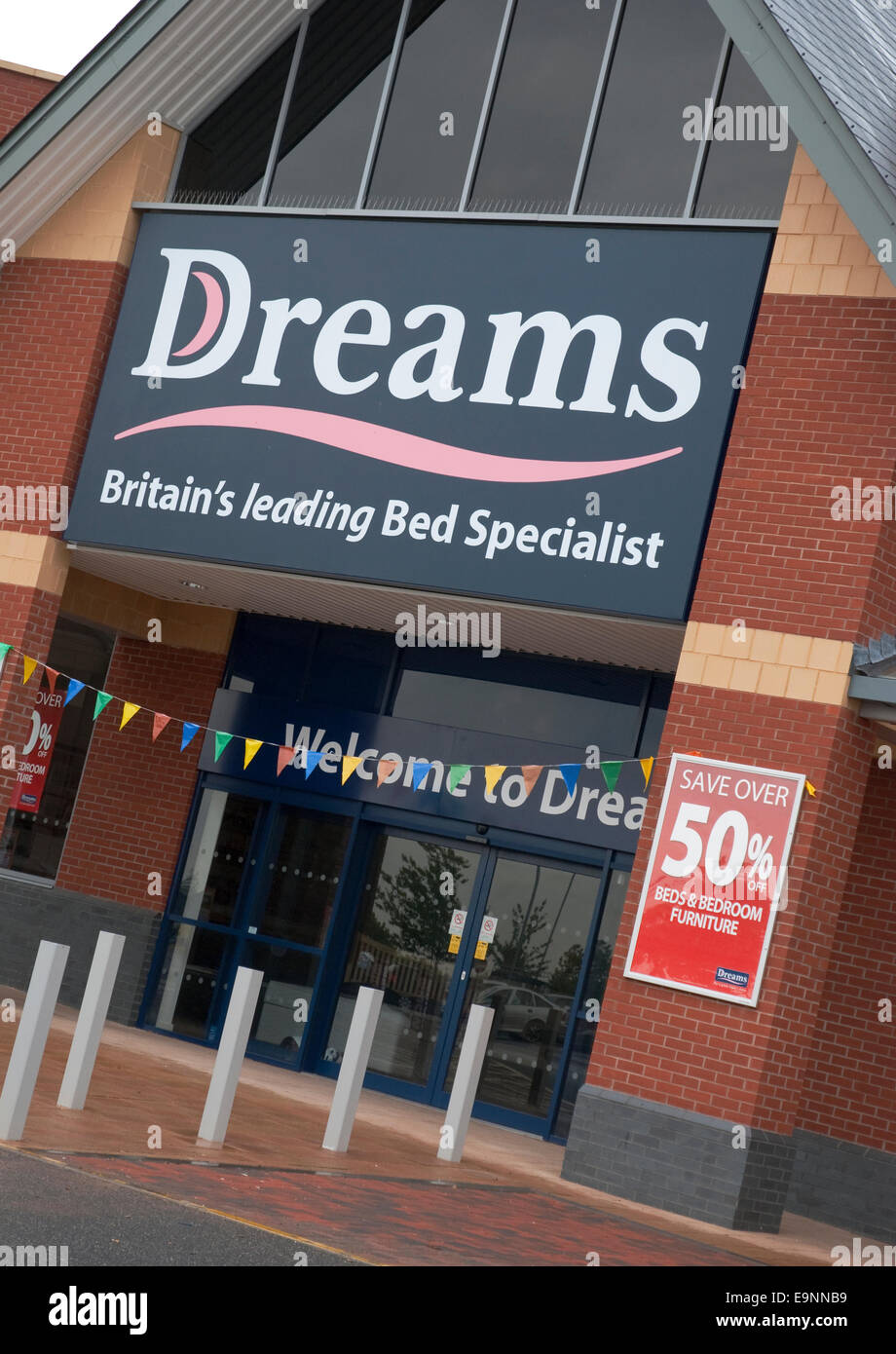 Dreams bed beds store hires stock photography and images Alamy