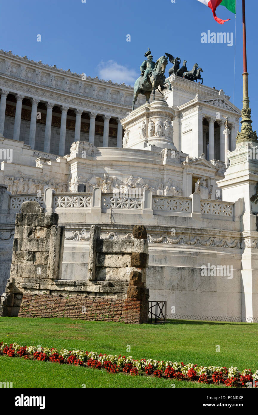 The iconic Victor Emmanuel II white building with historical statues in