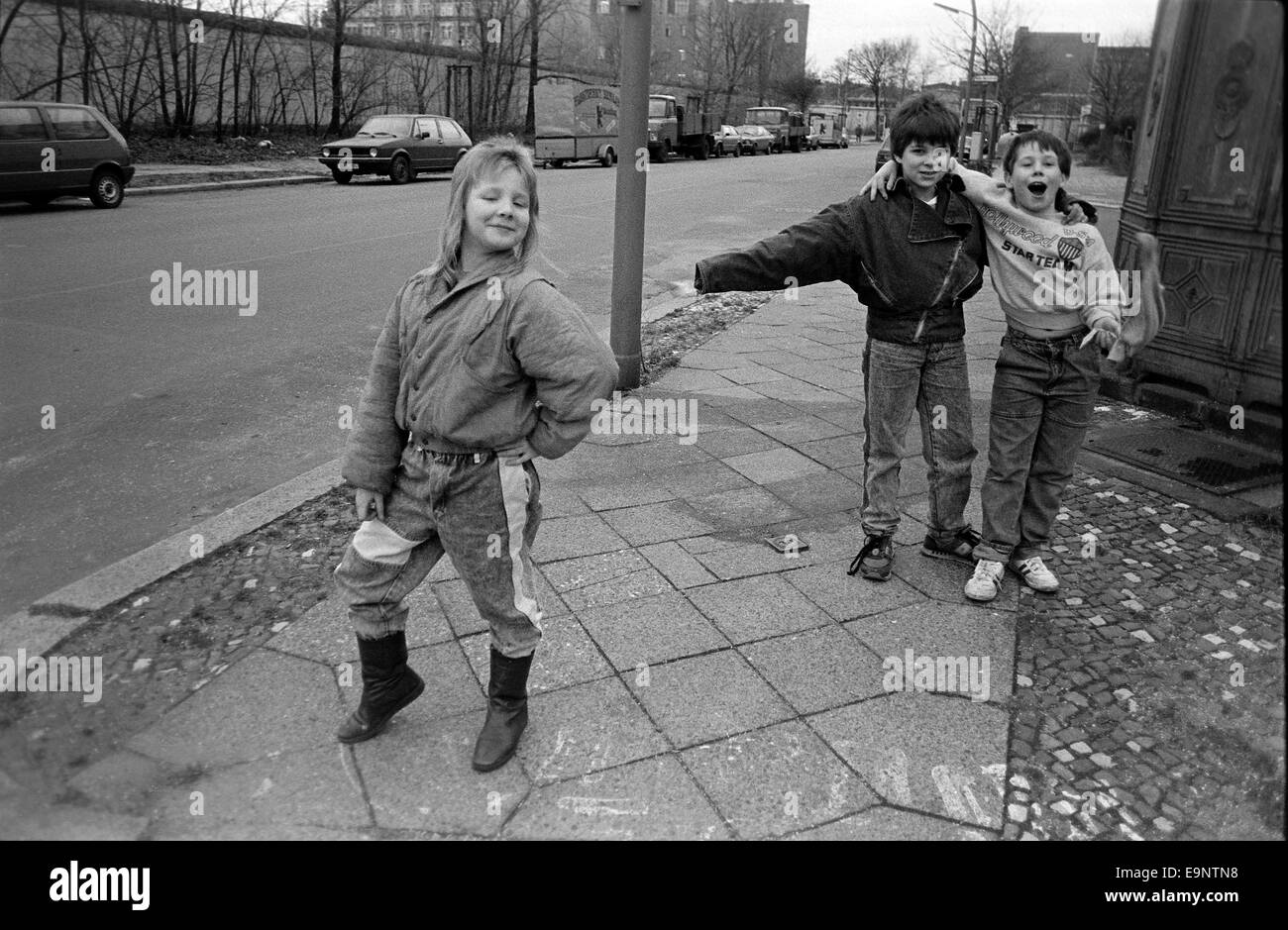 BERLIN WALL (WEST) GERMANY Stock Photo - Alamy