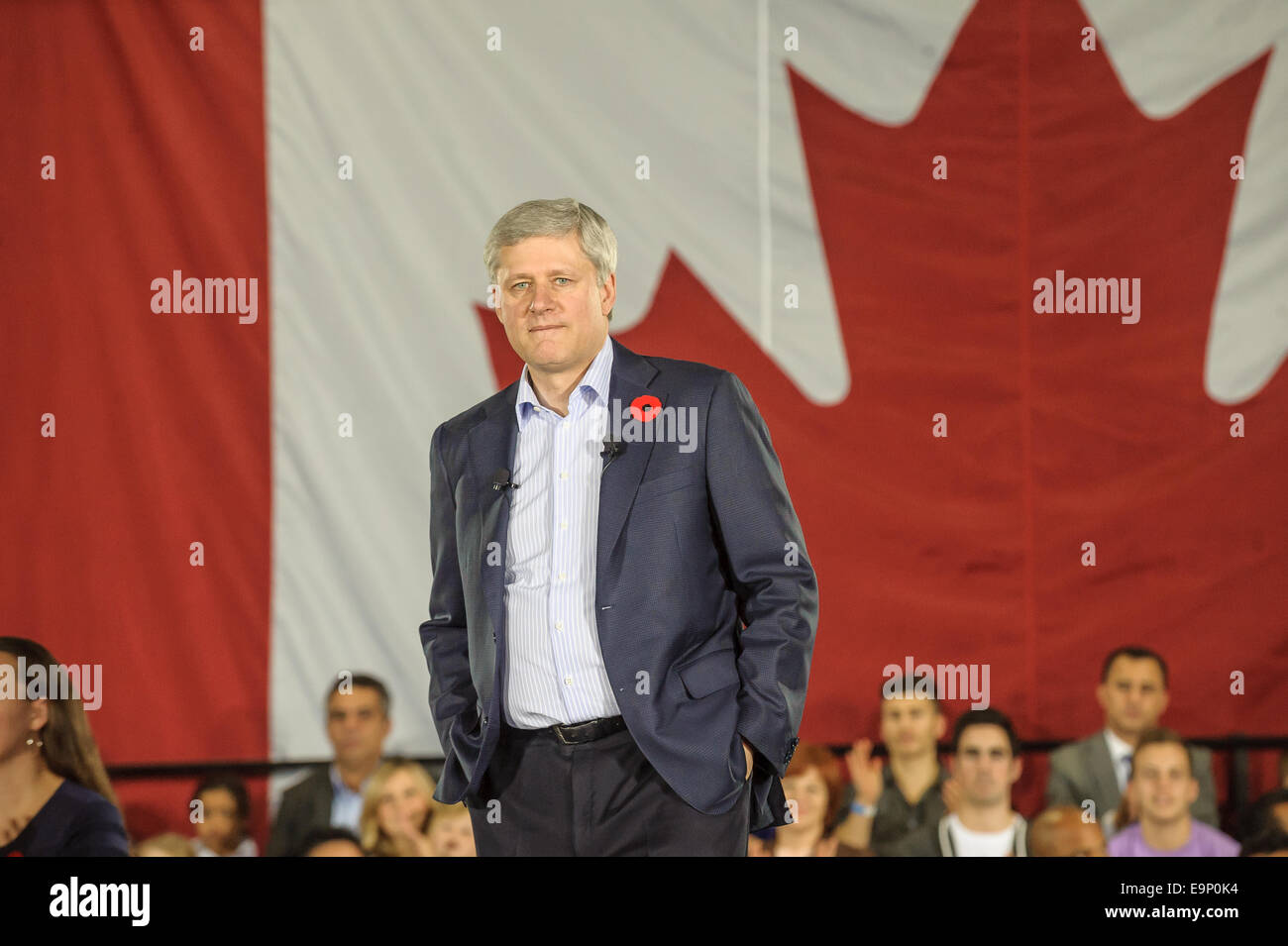 Vaughan, CAN., 30 Oct 2014 - Prime Minister Stephen Harper at a campaign-style stop in Vaughan at the Joseph & Wolf Lebovic Jewish Community Campus to announce a series of tax measures, including the long-promised income splitting. Credit:  Victor Biro/Alamy Live News Stock Photo