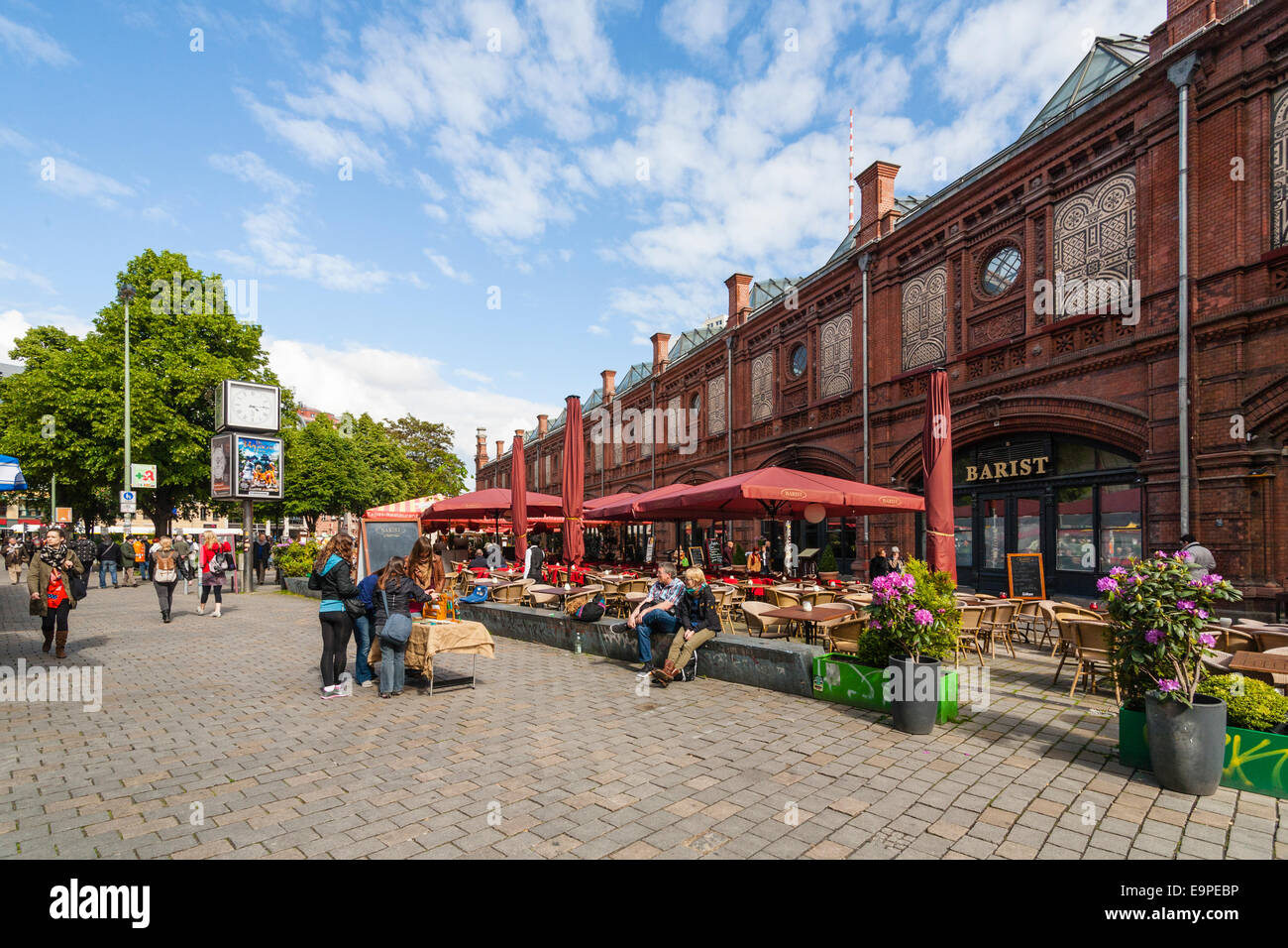 Hackescher Markt Berlin Stock Photos & Hackescher Markt Berlin ...