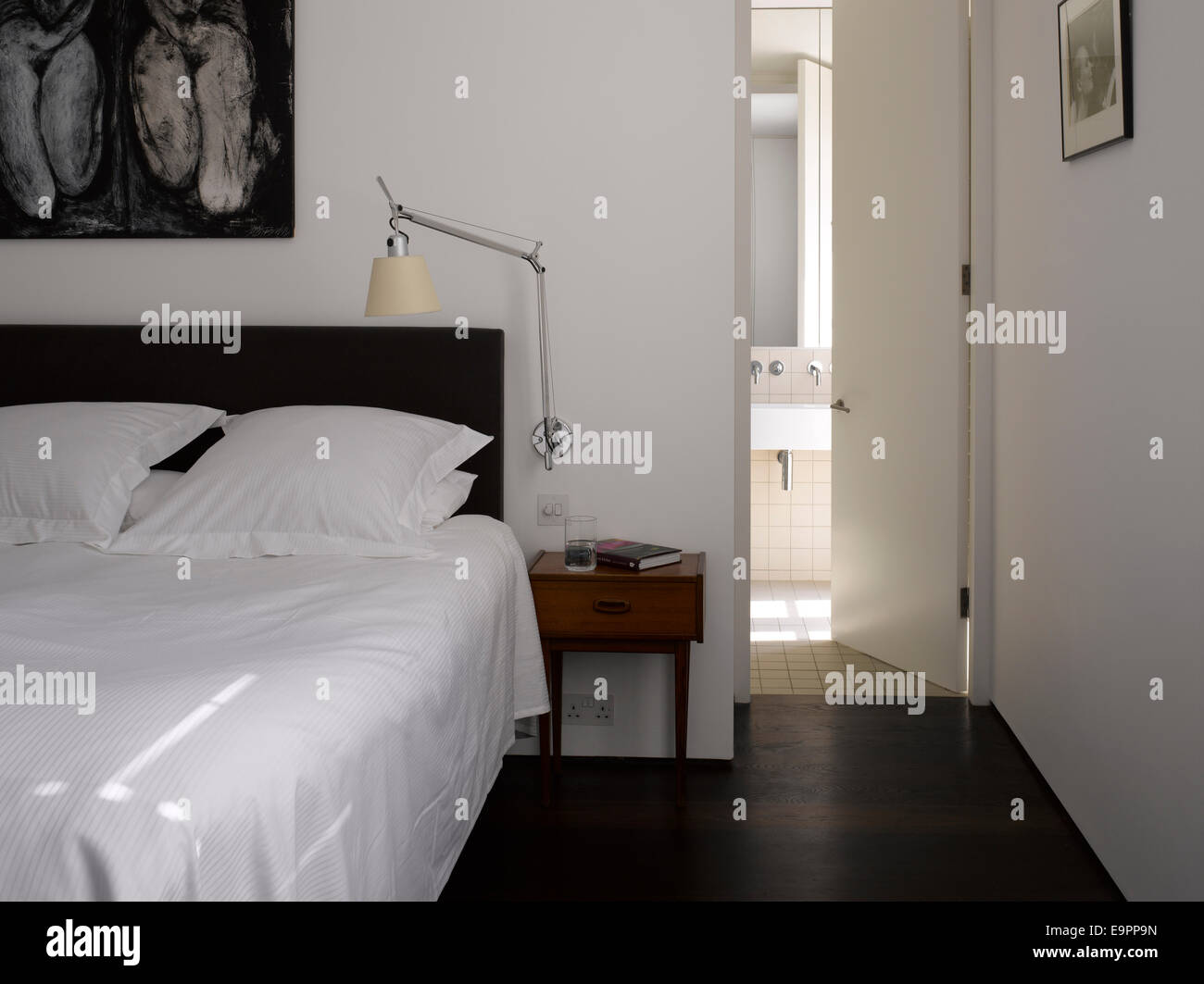 Modern houses and beds hires stock photography and images Alamy