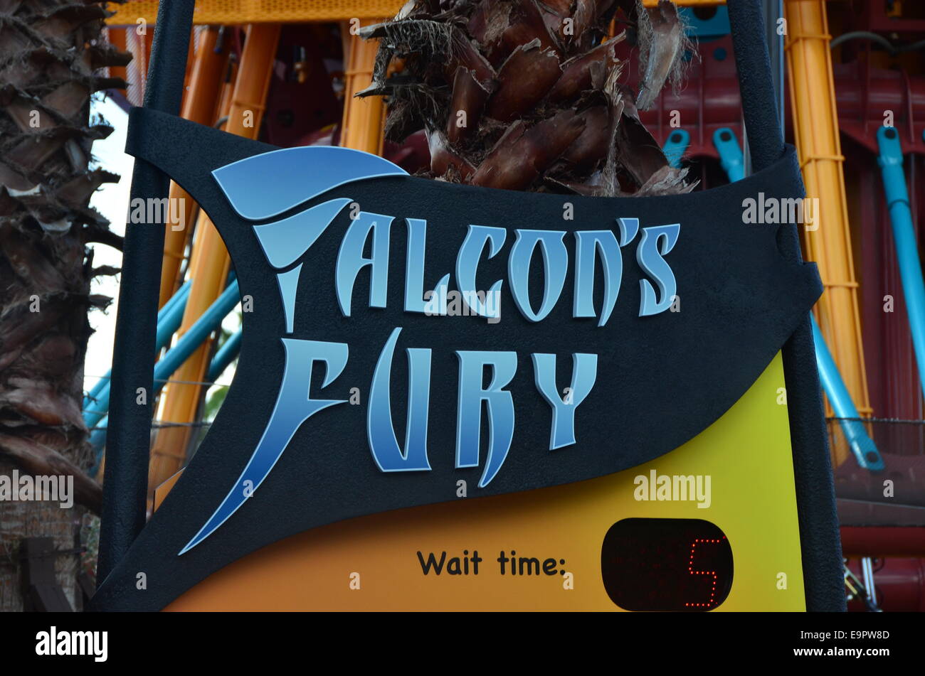 Falcon S Fury A Free Standing Sky Jump Drop Tower Attraction At