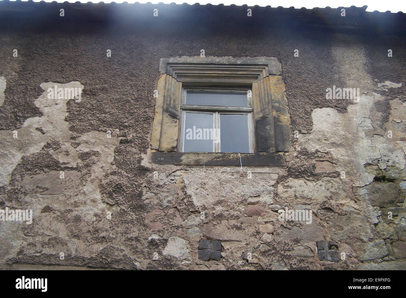 GTH Mechterst%%C3%%A4dt, Kemenate, Nordfassade (Innenhof) , Fenster IM OG Stock Photo