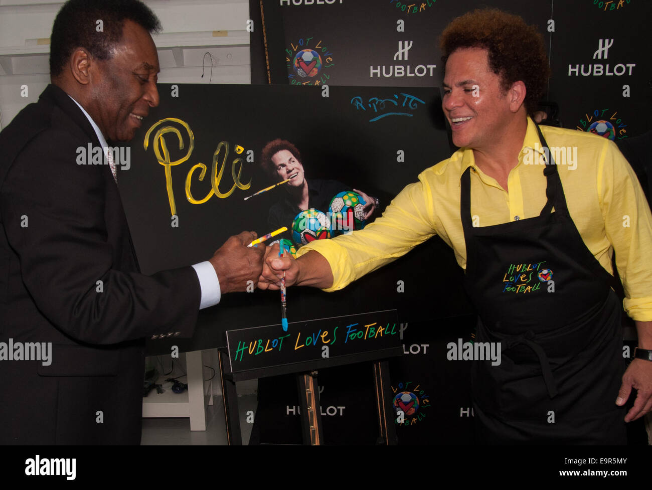 Hublot & Pelé Bring Hublot Loves Football Global Campaign to Miami -  World Red Eye