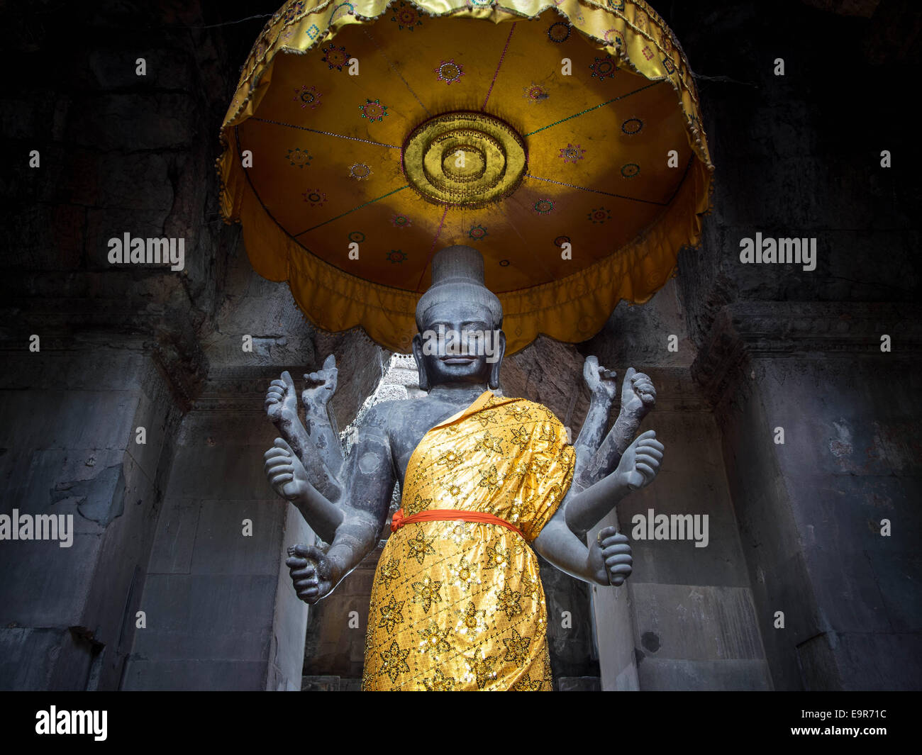 Revered Vishnu statue at Angkor Wat temple ruins, Siem Reap, Cambodia. Stock Photo