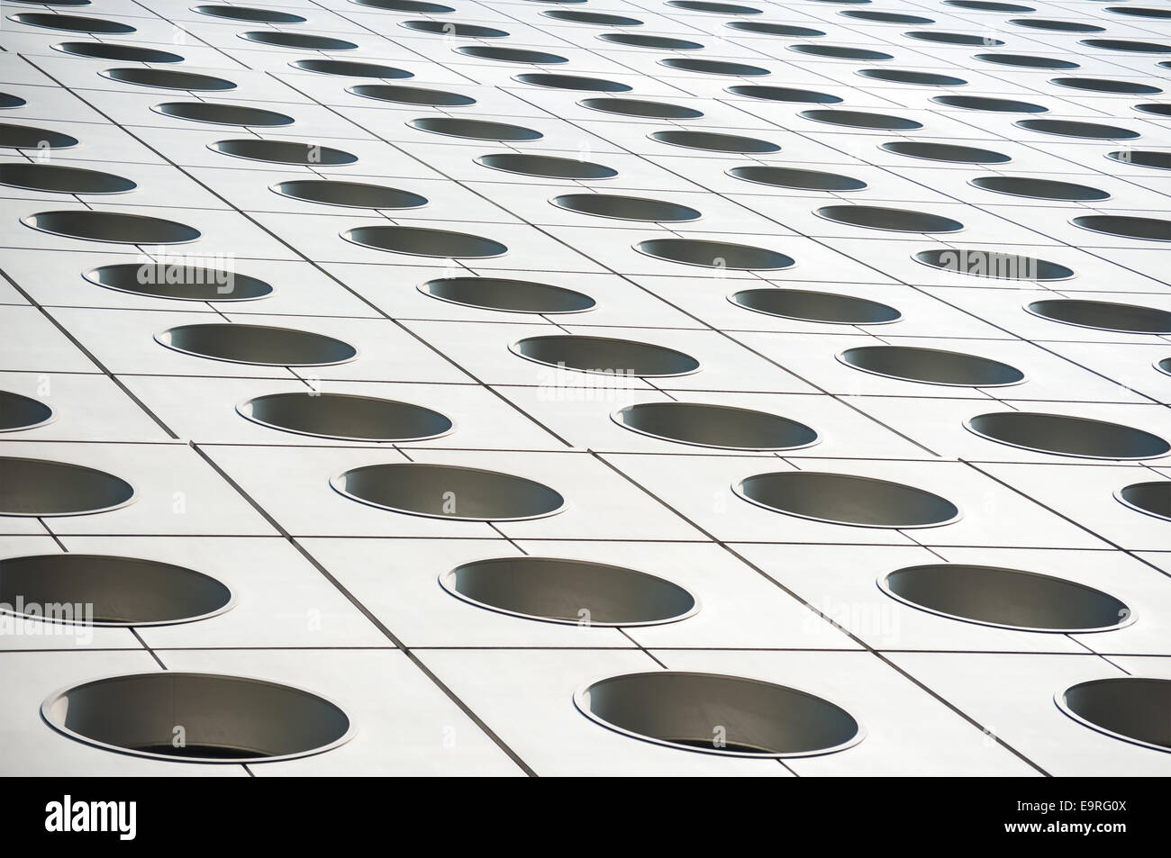 Closeup of famous Hong Kong skyscraper Jardine House Stock Photo - Alamy