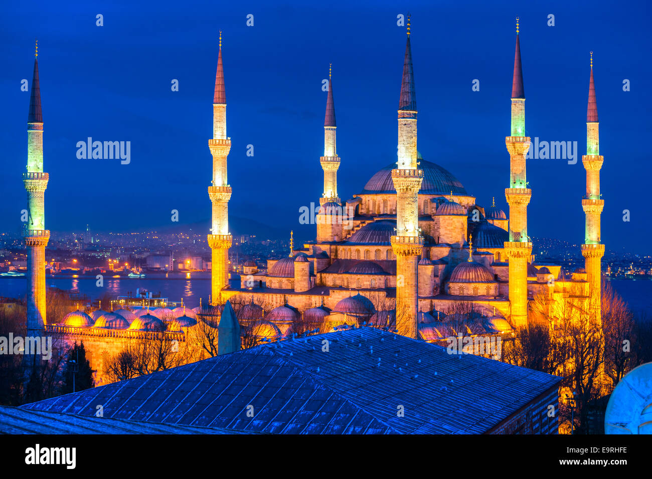 The Blue Mosque, (Sultanahmet Camii), Istanbul, Turkey Stock Photo Alamy