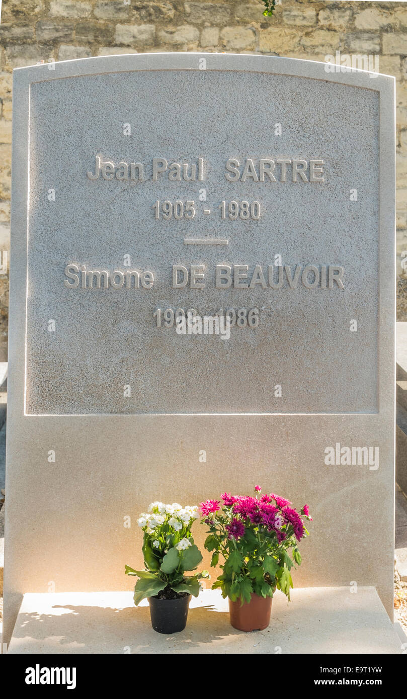 burial site of writers jean paul sartre and simone de beauvoir, montparnasse cemetery, paris, ile de france, france Stock Photo