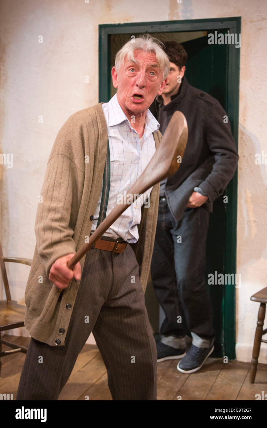 Eric richard hires stock photography and images Alamy