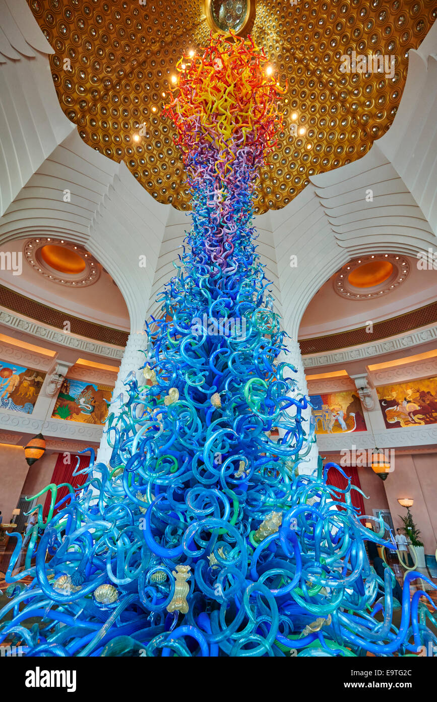 Glass Sculpture By Artist Dale Chihuly In The Royal Towers Grand Lobby Atlantis Hotel The Palm Dubai UAE Stock Photo