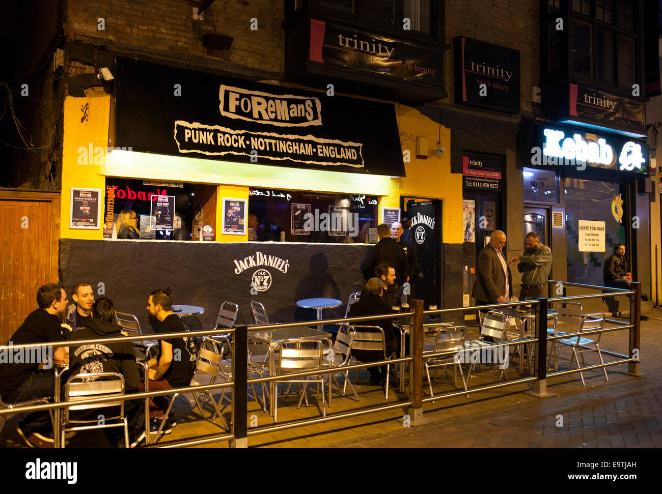 Nottingham, U.K. 1st November 2014. More than 100 bars and public houses in Nottingham have changed their trading hours and are closing before midnight to avoid paying the late night levy. The levy, which came in to force on the 1st November, could see licensed premises being charged up to £4,440 to help pay for the cost of policing after midnight. Nottingham City Council imposed they levy believing those who contribute to the cost of policing should help pay for it. Credit:  Mark Richardson/Alamy Live News Stock Photo